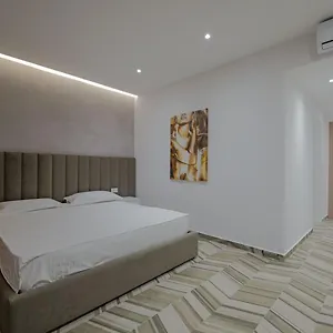 Sea & 4*, Vlorë Albanien