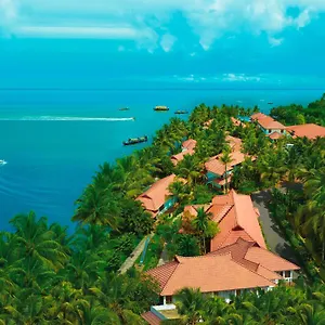 Backwater Ripples ***** Kumarakom